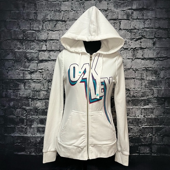 Oakley Sweater - Picture 2 of 7